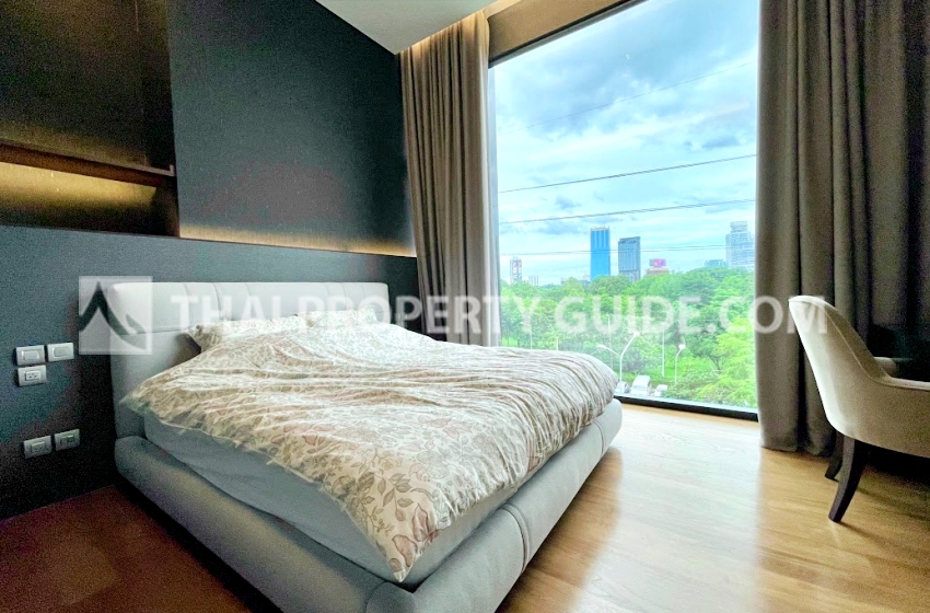 Condominium in Ploenchit 